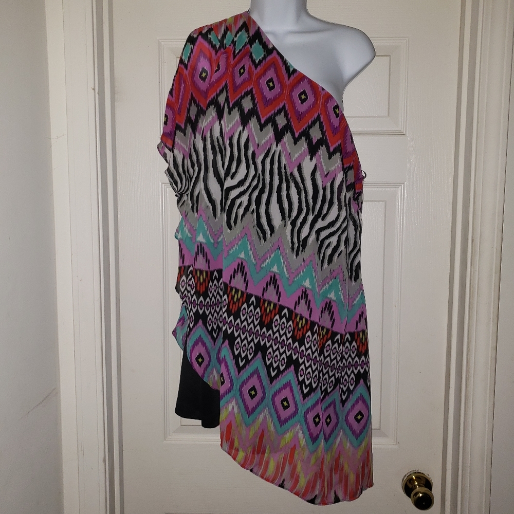 3/$15  Bisou Bisou One Shoulder Dress^